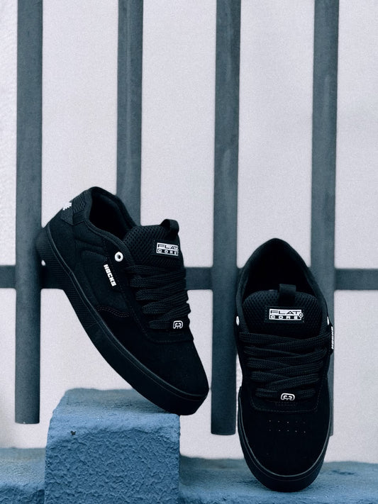 Tênis Flat Core + Extra Black
