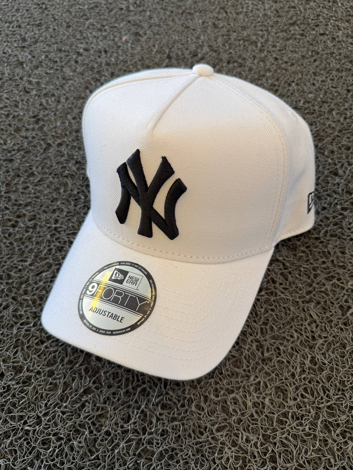 Boné New Era Branco