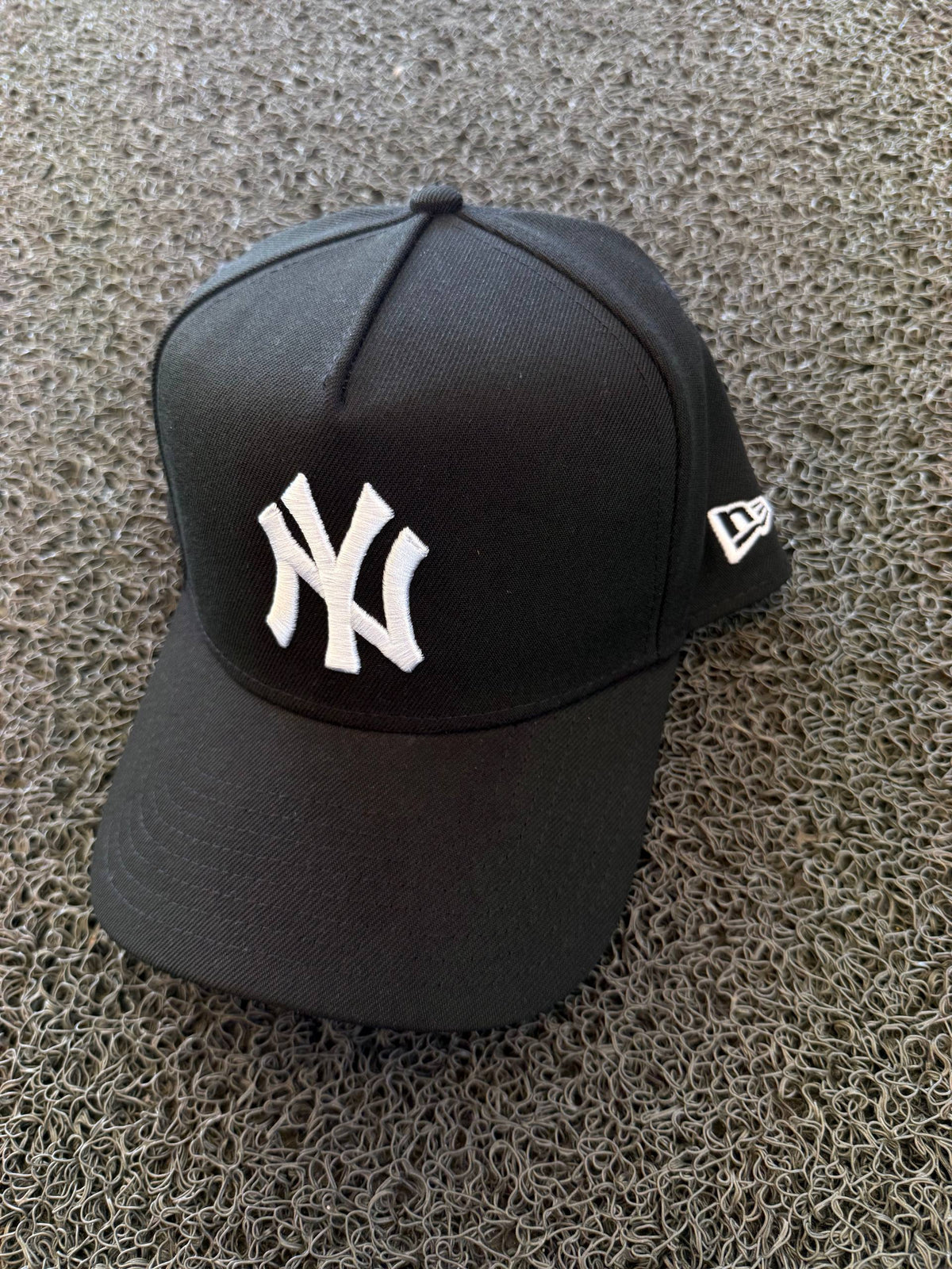 Boné New Era Preto