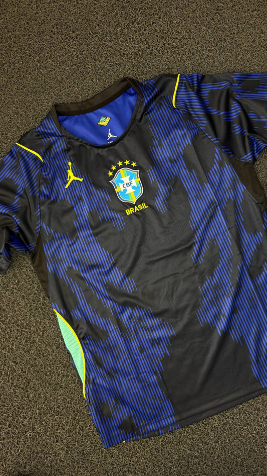 Camiseta Brasil Modelo Torcedor Copa 2026