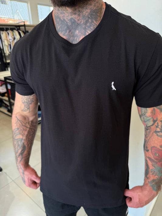 Camiseta Reserva - Preta/Branca II