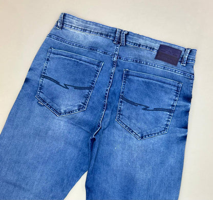 Calça Jeans Azul Autoridade.